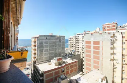شقة - 4 غرف نوم - 3 حمامات للبيع في السرايا - سيدي بشر - حي اول المنتزة - الاسكندرية