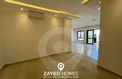 Apartment - 3 Bedrooms - 3 Bathrooms for rent in The Courtyards - Sheikh Zayed Compounds - Sheikh Zayed City - Giza