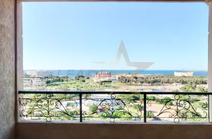 Apartment - 2 Bedrooms - 2 Bathrooms for rent in El Montazah - Hay Than El Montazah - Alexandria