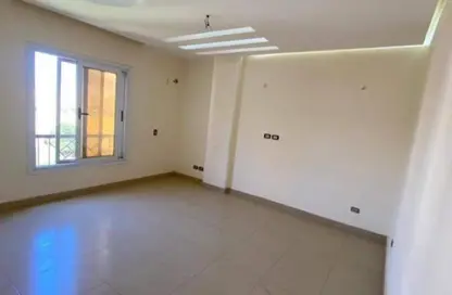 شقة - 3 غرف نوم - 2 حمامات للايجار في عمارات البنفسج - البنفسج - مدينة القاهرة الجديدة - القاهرة