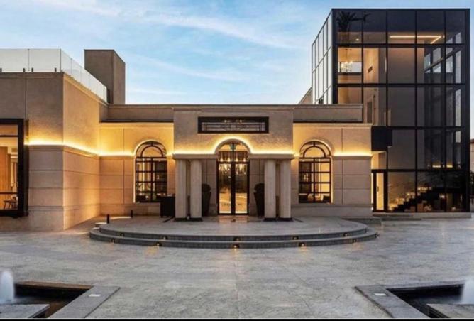 8421900 - Property Image 2