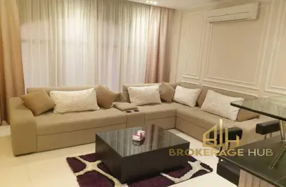 Apartment - 1 Bedroom - 2 Bathrooms for rent in The Residences - Hyde Park - New Cairo City - Cairo