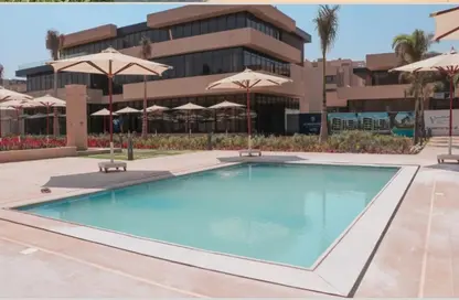 Apartment - 1 Bedroom - 1 Bathroom for sale in Moon Residences - Fifth Square - The 5th Settlement - New Cairo City - Cairo