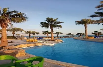 Chalet - 1 Bedroom - 1 Bathroom for sale in Red Carpet - Al Ain Al Sokhna - Suez