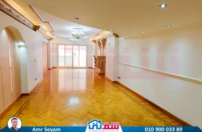 Apartment - 3 Bedrooms - 3 Bathrooms for sale in Saba Basha - Hay Sharq - Alexandria
