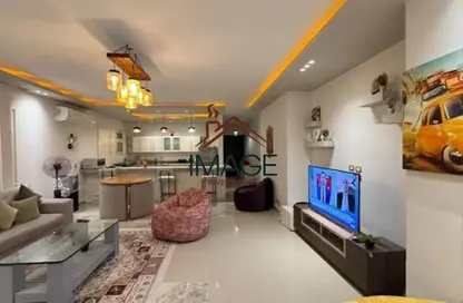 (بنتهاوس  (روف - 3 غرف نوم - 2 حمامات للبيع في أمواج - سيدي عبد الرحمن - الساحل الشمالي