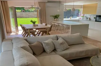 فيلا - 4 غرف نوم - 5 حمامات للبيع في بالم هيلز جولف اكستينشن - طريق الواحات - مدينة 6 أكتوبر - الجيزة