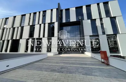 Office Space - Studio - 1 Bathroom for rent in Hyde Park - 5th Settlement Compounds - The 5th Settlement - New Cairo City - Cairo