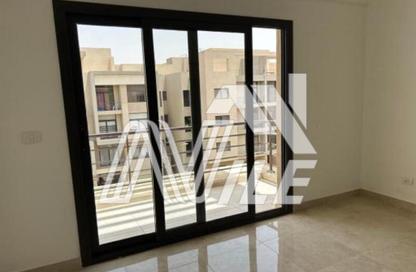 (بنتهاوس  (روف - 3 غرف نوم - 3 حمامات للبيع في مون ريزيدنس - فيفث سكوير - التجمع الخامس - مدينة القاهرة الجديدة - القاهرة