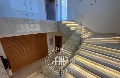 Villa - 5 Bedrooms - 5 Bathrooms for rent in New Giza - Cairo Alexandria Desert Road - 6 October City - Giza