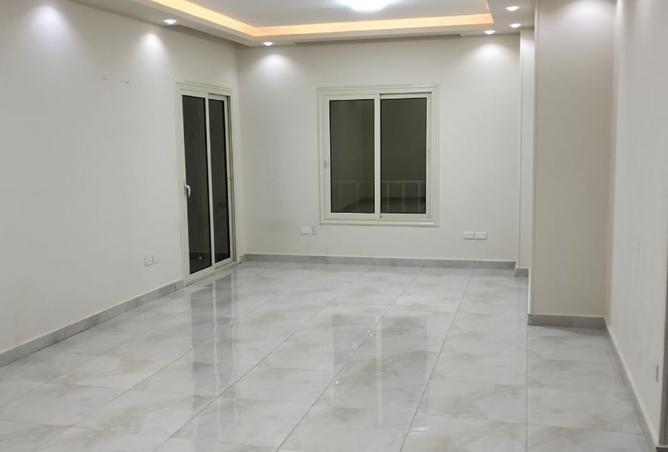 8331971 - Property Image 3