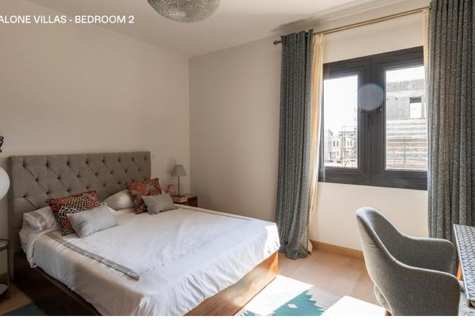 8211672 - Property Image 2