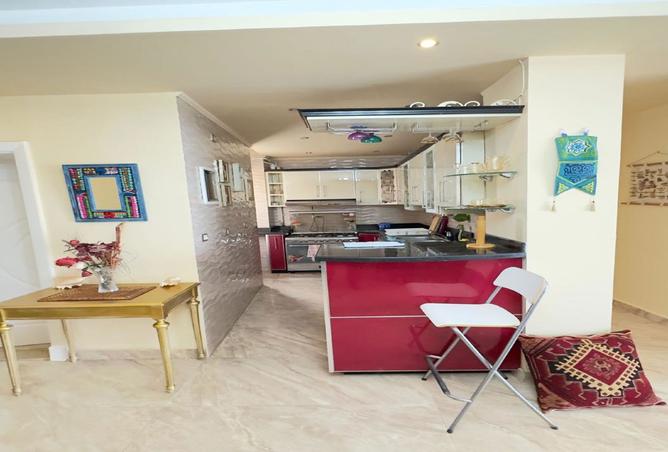 8265606 - Property Image 3