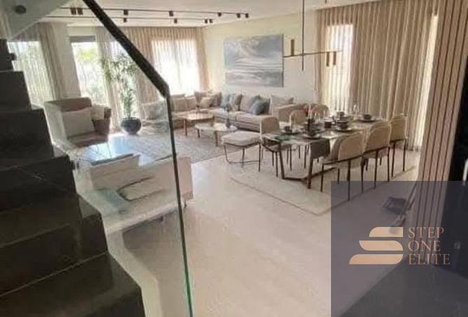 8389294 - Property Image 2