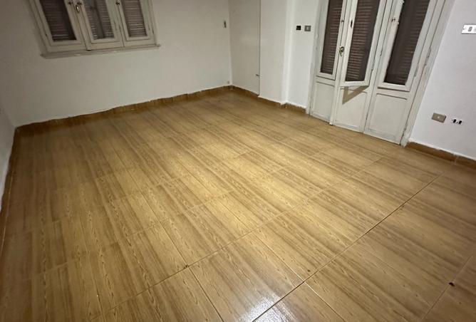 8215030 - Property Image 2