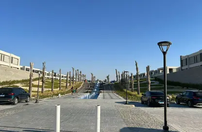 Townhouse - 3 Bedrooms - 4 Bathrooms for sale in El Patio Vera - Sheikh Zayed Compounds - Sheikh Zayed City - Giza