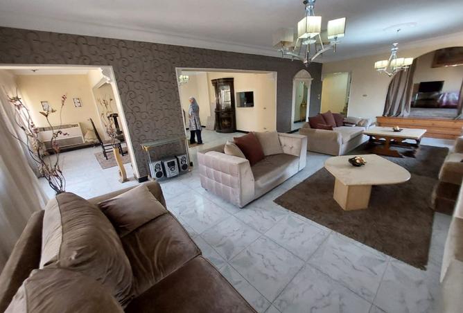 8105763 - Property Image 3
