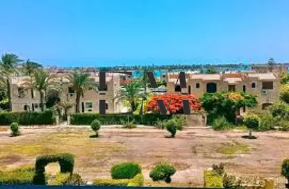 Chalet - 2 Bedrooms - 2 Bathrooms for rent in Marina 2 - Marina - Al Alamein - North Coast