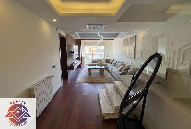 8060746 - Property Image 2