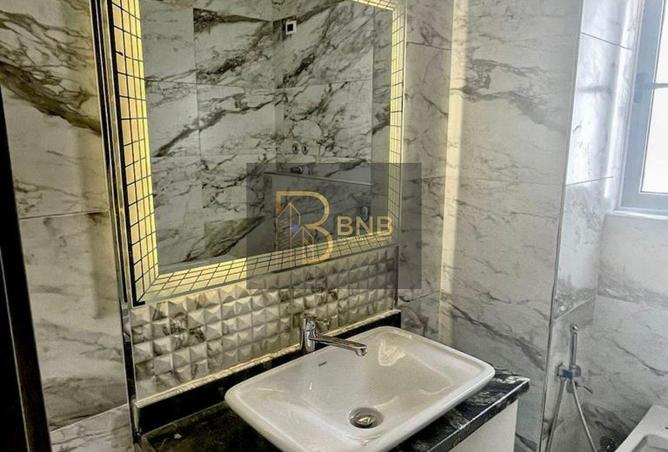 8185402 - Property Image 3