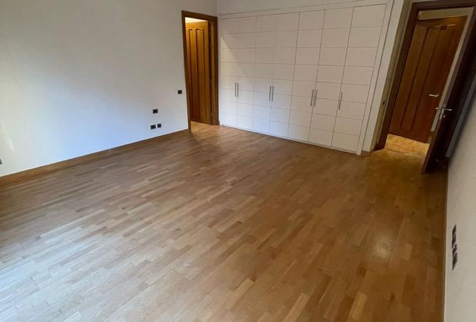 8328192 - Property Image 2