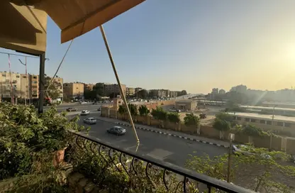 شقة - 3 غرف نوم - 2 حمامات للبيع في شارع الدكتور اسماعيل وهبي - المنطقة العاشرة - مدينة نصر - القاهرة