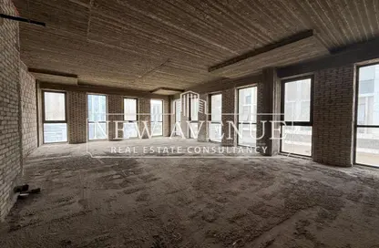 Office Space - Studio - 1 Bathroom for rent in Mivida - 5th Settlement Compounds - The 5th Settlement - New Cairo City - Cairo