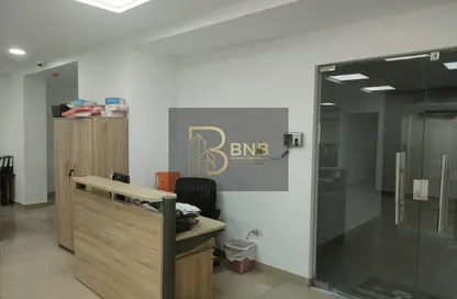 مساحات مكتبية - استوديو - 2 حمامات للايجار في شارع التسعين الجنوبي - التجمع الخامس - مدينة القاهرة الجديدة - القاهرة