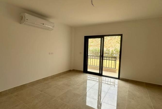 8254446 - Property Image 3