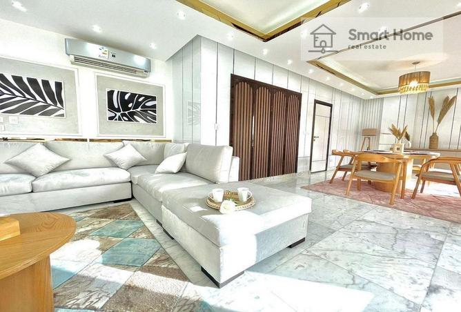 8025402 - Property Image 2