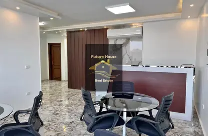 Office Space - Studio - 2 Bathrooms for rent in Zahraa El Maadi - Hay El Maadi - Cairo