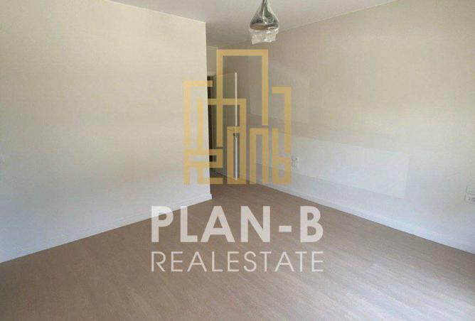 8270268 - Property Image 3