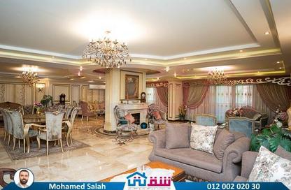 Apartment - 7 Bedrooms - 6 Bathrooms for sale in Smouha - Hay Sharq - Alexandria