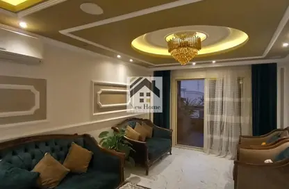 Apartment - 3 Bedrooms - 2 Bathrooms for sale in 10th Sector - Zahraa El Maadi - Hay El Maadi - Cairo