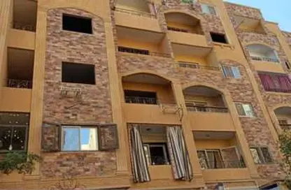 شقة - 3 غرف نوم - 2 حمامات للبيع في البوابة الثانية - خفرع - حدائق الاهرام - الجيزة