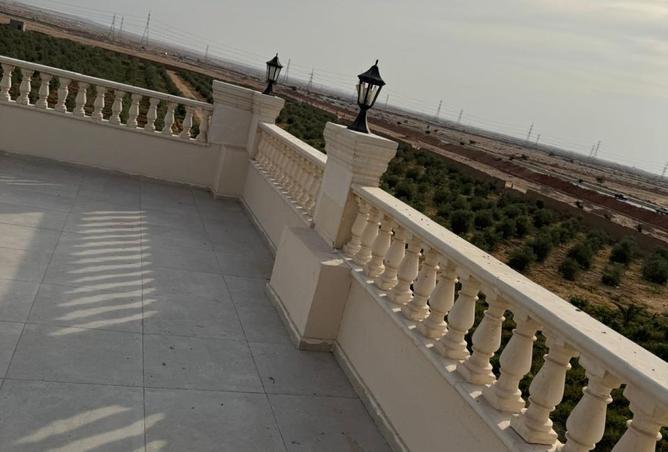 8471807 - Property Image 2