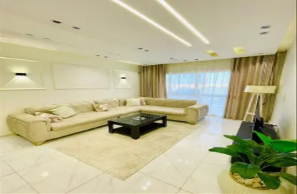 Apartment - 2 Bedrooms - 1 Bathroom for rent in Degla Gardens - Hadayek October - 6 October City - Giza