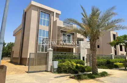 Villa - 4 Bedrooms - 4 Bathrooms for sale in Spring Valley - 3rd District West - Shorouk City - Cairo