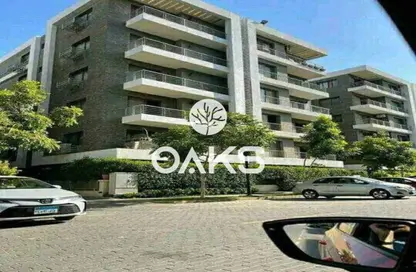 Apartment - 3 Bedrooms - 2 Bathrooms for sale in Taj City - 5th Settlement Compounds - The 5th Settlement - New Cairo City - Cairo