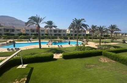 Chalet - 2 Bedrooms - 2 Bathrooms for sale in La Vista 6 - La Vista - Al Ain Al Sokhna - Suez