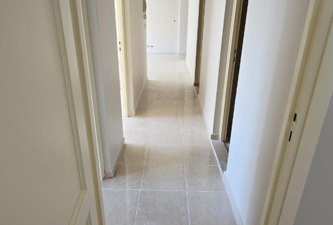 8267648 - Property Image 2