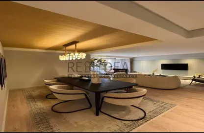 Apartment - 3 Bedrooms - 2 Bathrooms for sale in Taj City - 5th Settlement Compounds - The 5th Settlement - New Cairo City - Cairo