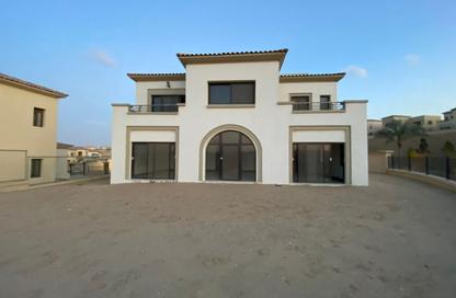 Villa - 5 Bedrooms - 5 Bathrooms for sale in Celesta Hills - Uptown Cairo - Mokattam - Cairo