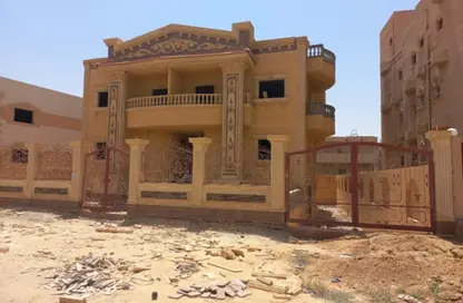 فيلا - 8 غرف نوم - 8 حمامات للبيع في الحي المتميز - مدينة بدر - القاهرة