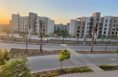 Apartment - 2 Bedrooms - 3 Bathrooms for sale in District 5 - 5th Settlement Compounds - The 5th Settlement - New Cairo City - Cairo
