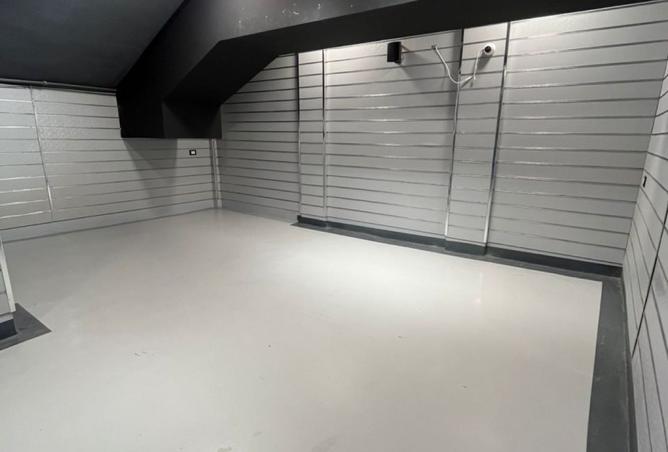 8258022 - Property Image 3