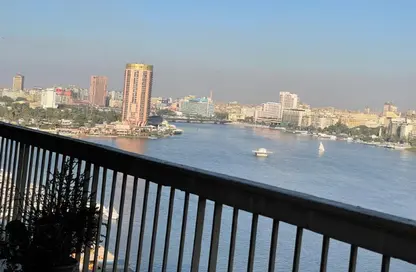 Apartment - 4 Bedrooms - 3 Bathrooms for sale in Nile St. - Dokki - Giza