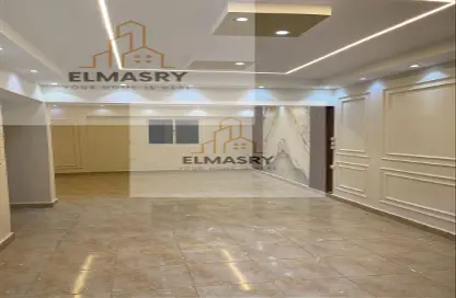 Apartment - 3 Bedrooms - 2 Bathrooms for sale in Al Reyad St. - Mohandessin - Giza