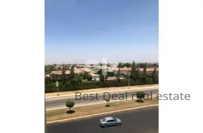 Apartment - 3 Bedrooms - 3 Bathrooms for sale in 13th District - Sheikh Zayed City - Giza