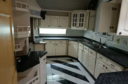 شقة - 3 غرف نوم - 2 حمامات للايجار في شارع الحجاز - ميدان المحكمة - مصر الجديدة - القاهرة